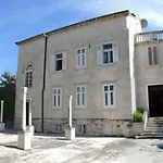 Micika Hotel 3*