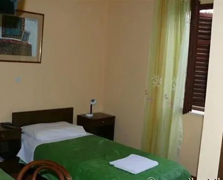Micika Hotel