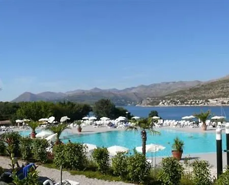 Micika Hotel 3*