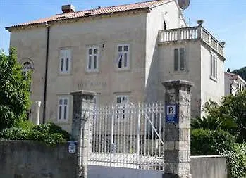 Micika Hotel 3*